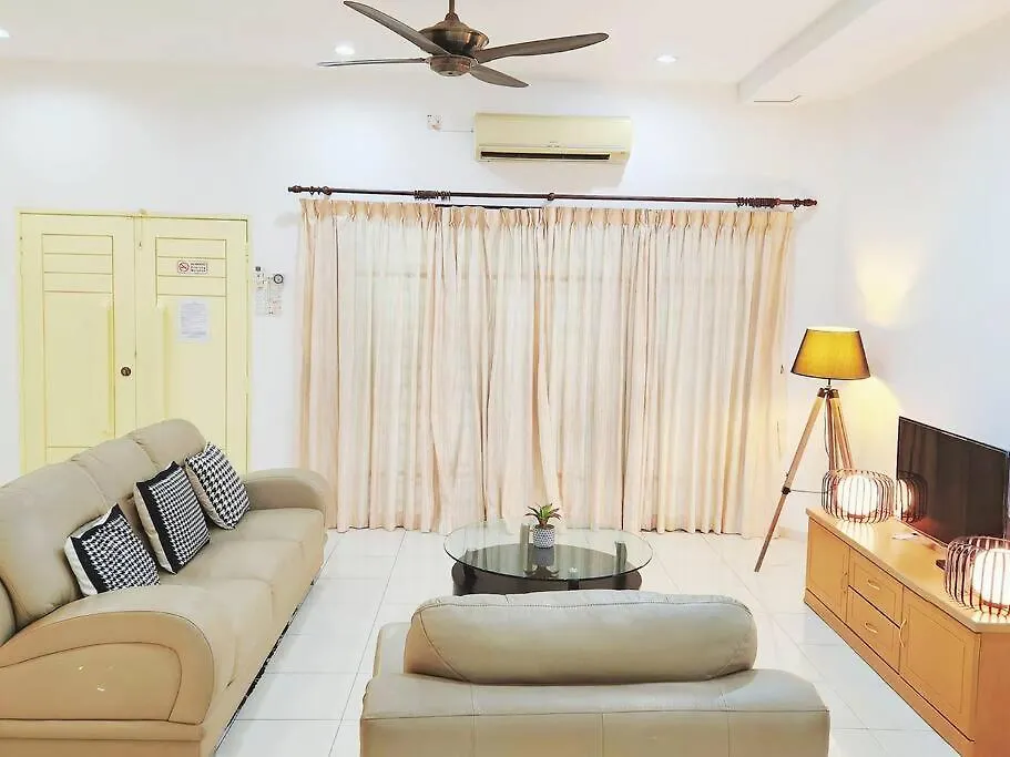 10Min To Ipoh Town Gunung Lang 4Br4Bath 14 Pax Villa 0*,