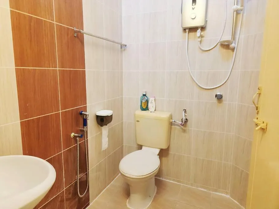 Holiday home 10Min To Ipoh Town Gunung Lang 4Br4Bath 14 Pax Villa